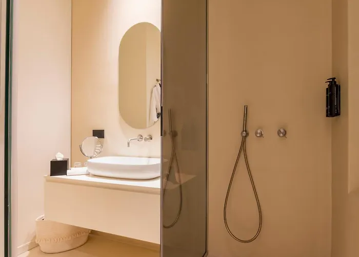 Maison d'hôtes Five 4*