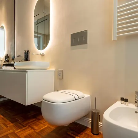 Five Politeama- Luxury & Jacuzzi 4* Palermo