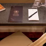 Five 4* باليرمو